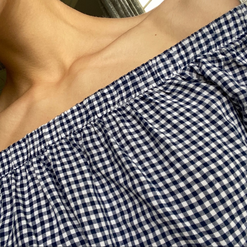 Off the shoulder top - Picture 3 of 4